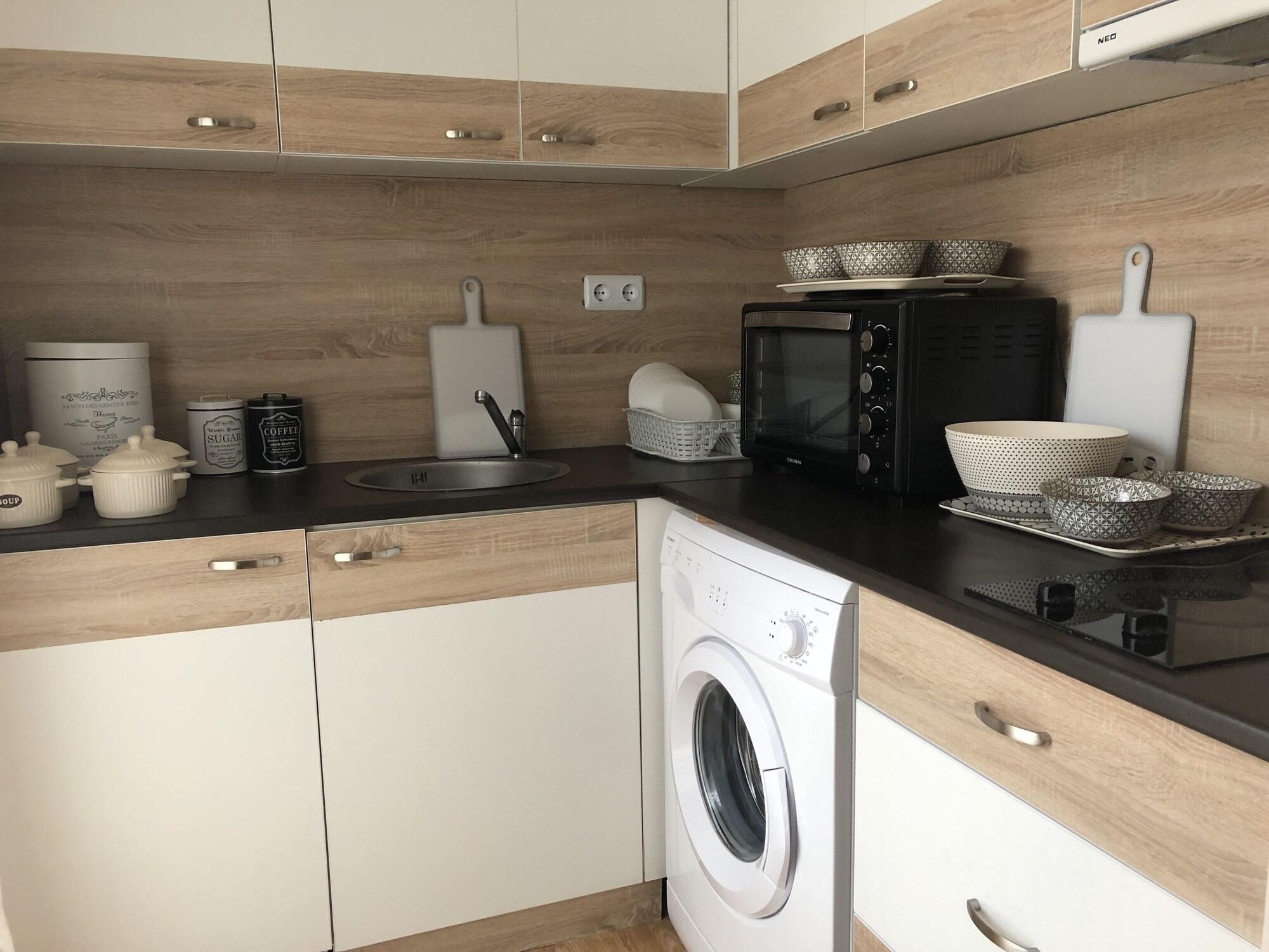פומורי Palace De Luxe Apartments מראה חיצוני תמונה